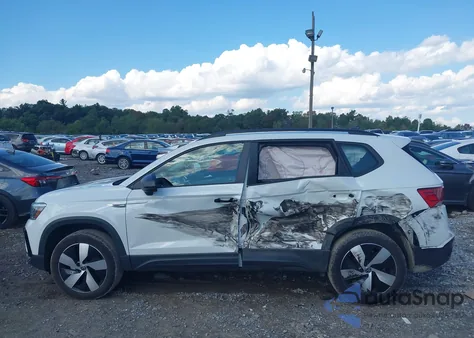 2023 Volkswagen Taos 1.5T S из США, поврежденный, VIN 3VVMX7B25PM357378